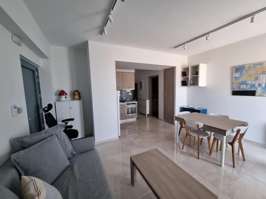 Connie'S Beach House İstanköy Dış mekan fotoğraf