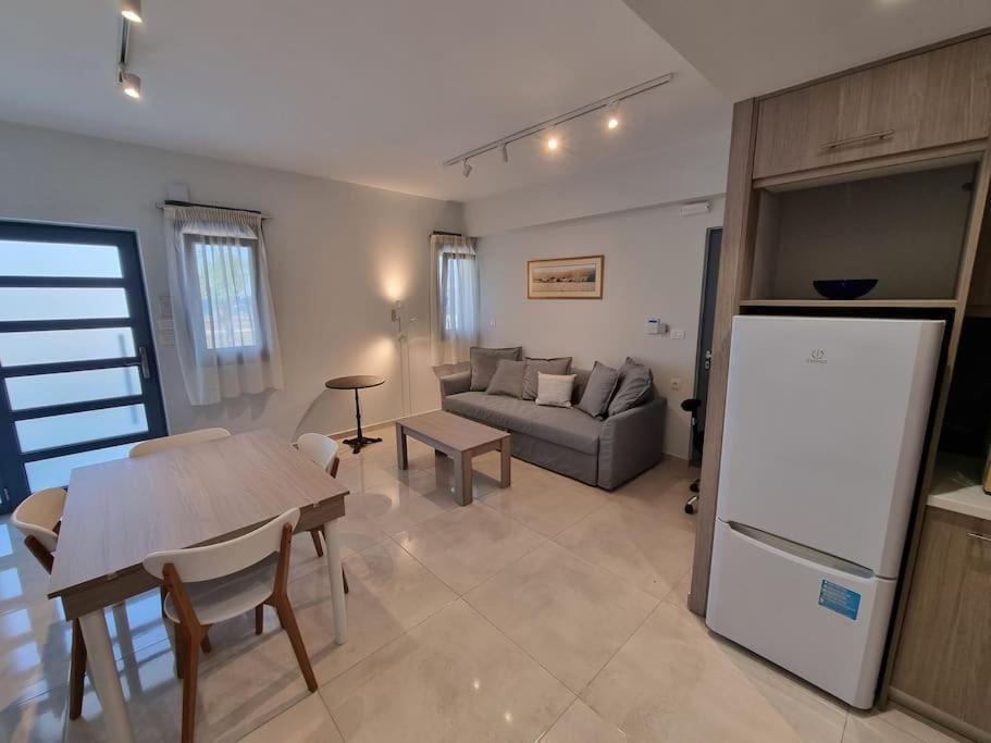 Connie'S Beach House İstanköy Dış mekan fotoğraf